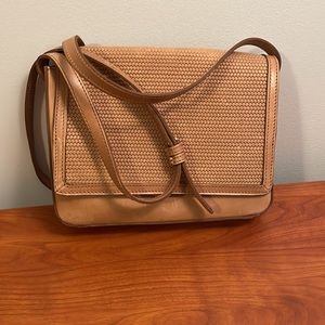 Nisolo Clara Crossbody